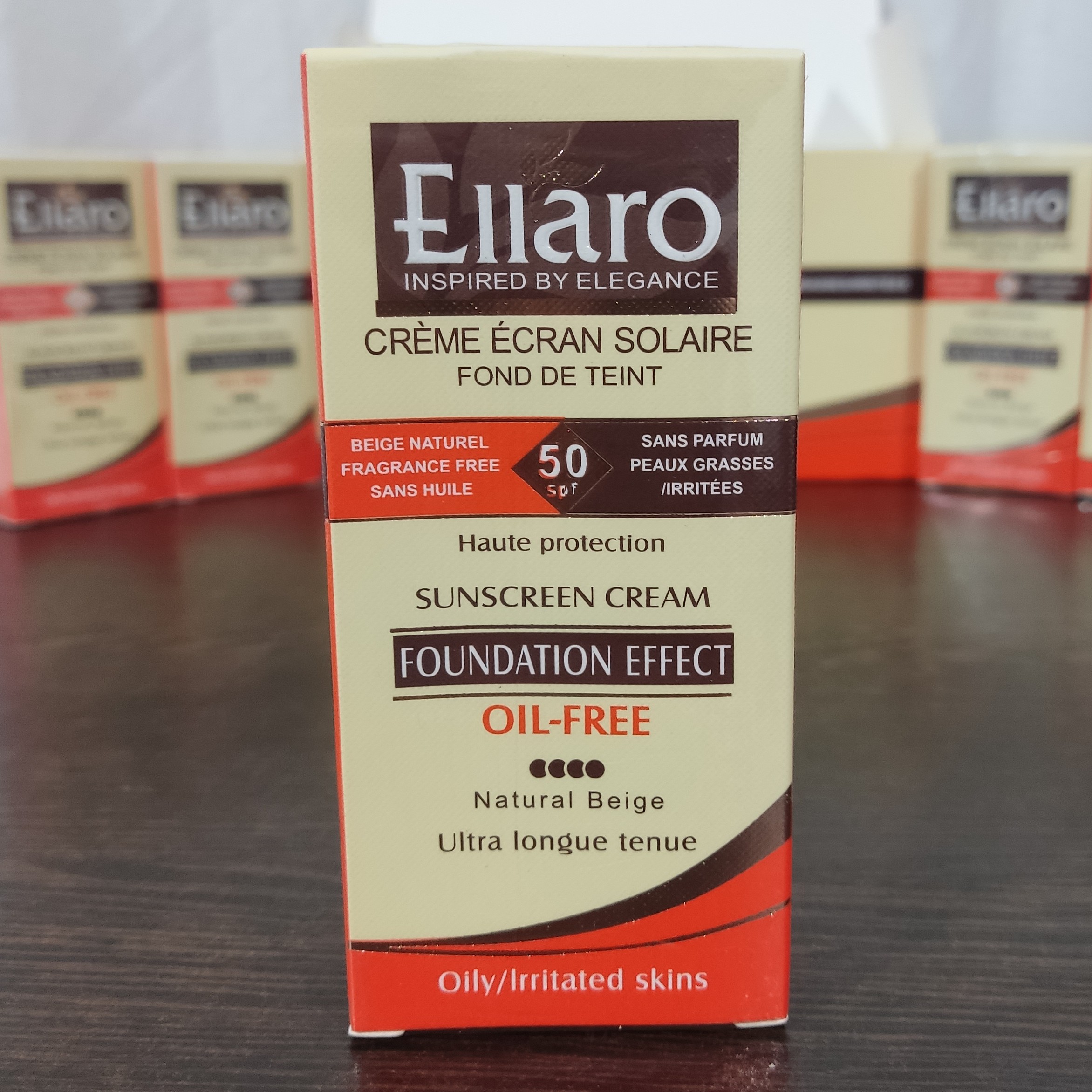 ضد افتاب رنگی الارو spf 50 بژ طبیعی